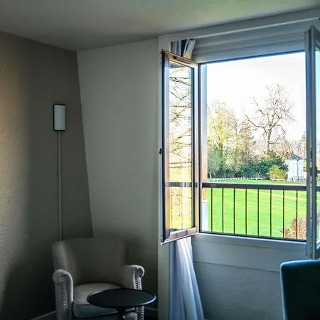 호텔 Novotel Domaine De - Paris Val-d'oise 4*