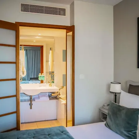 Novotel Domaine De - Paris Val-d'oise 호텔 4*